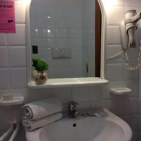 Zilema Szálloda Guardia Piemontese Terme