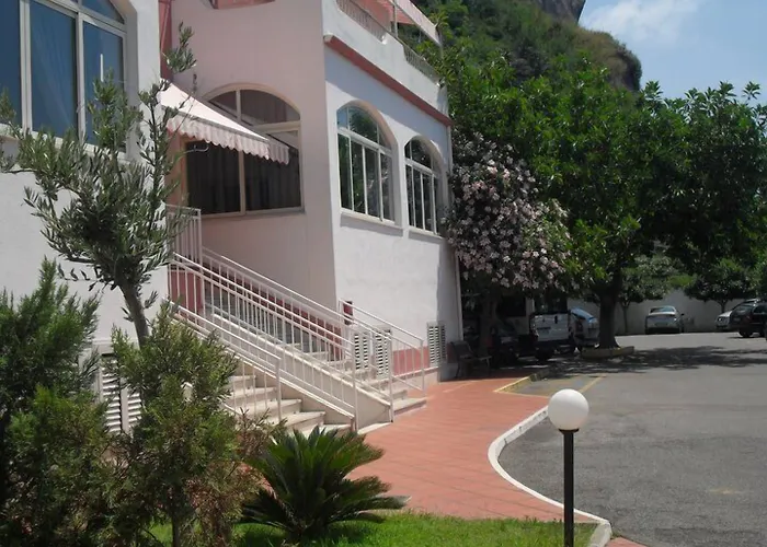 Otel Zilema Guardia Piemontese Terme