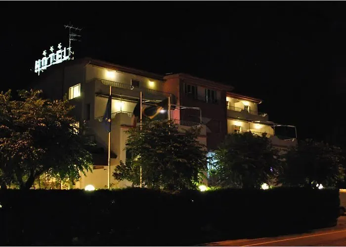 席雷玛酒店 3* 瓜迪亚皮耶蒙特